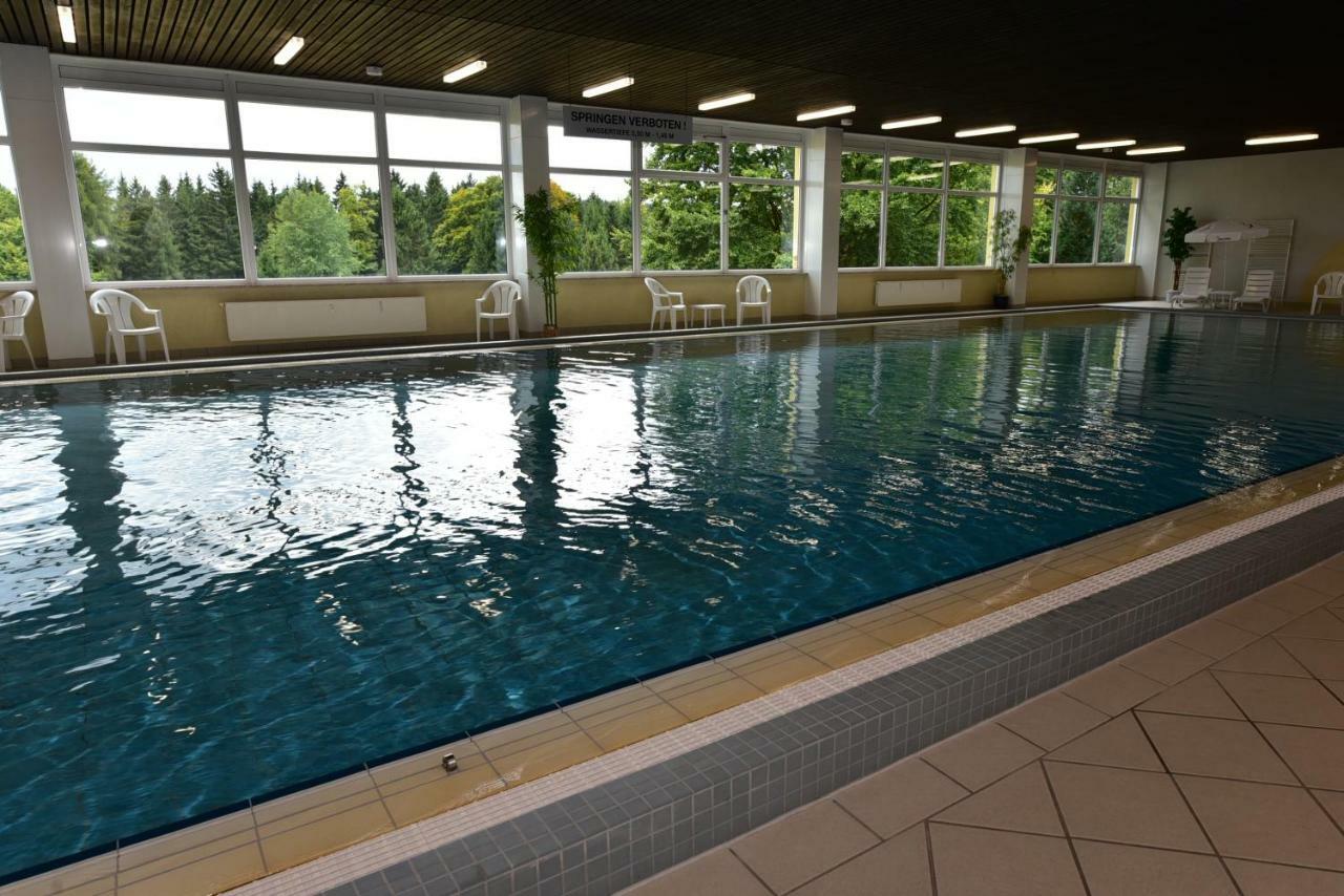 Ferienwohnung "Rodelnde Geiss" Mit Schwimmbad Braunlage Bagian luar foto